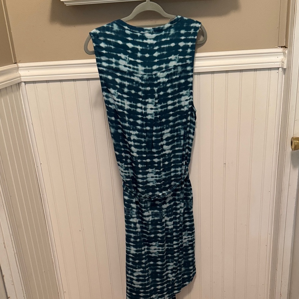 Torrid Teal and White Sleeveless Midi Dress - Picture 4 of 5